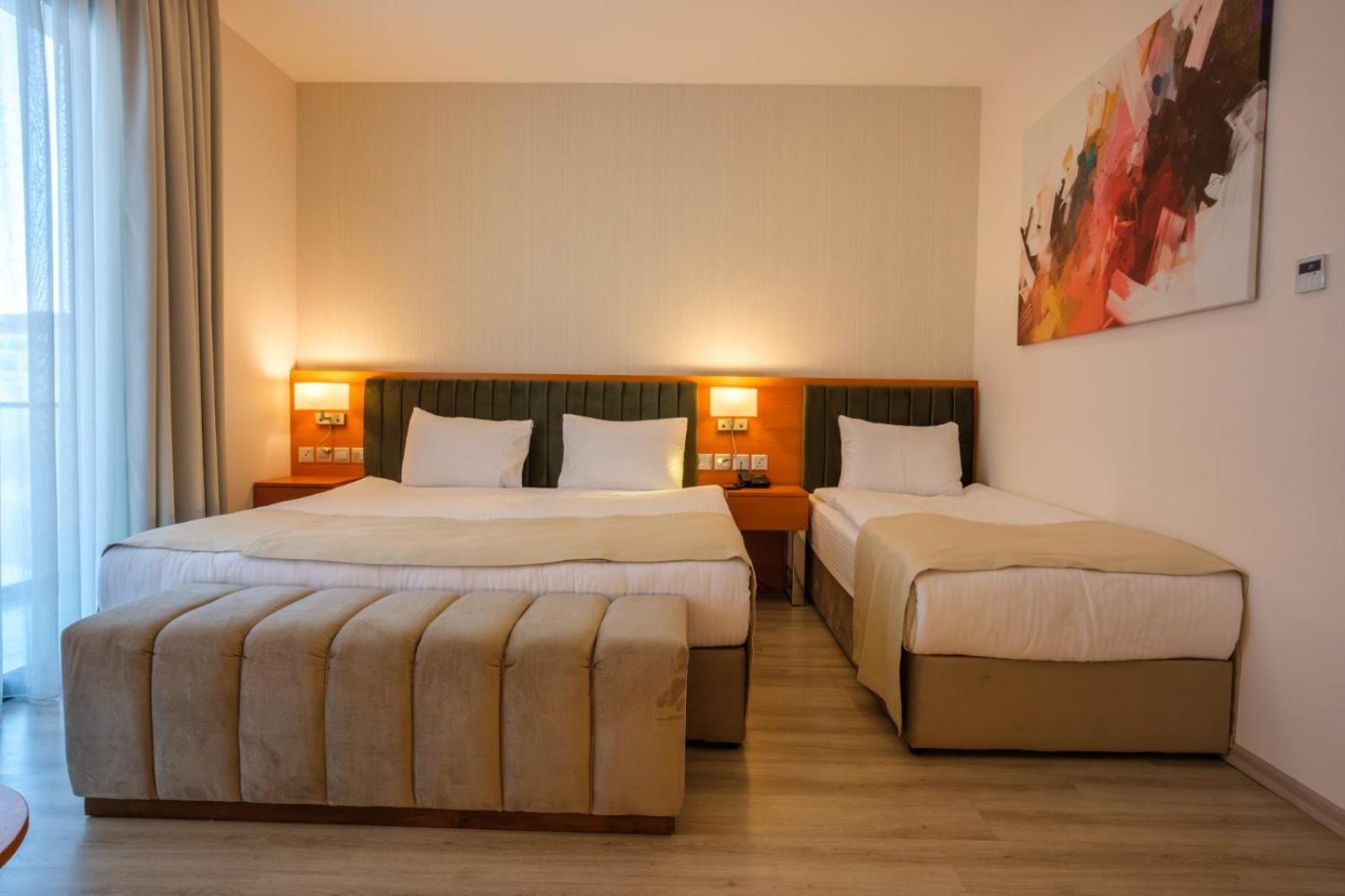 Caddem Inn Hotel Фамагуста Екстер'єр фото